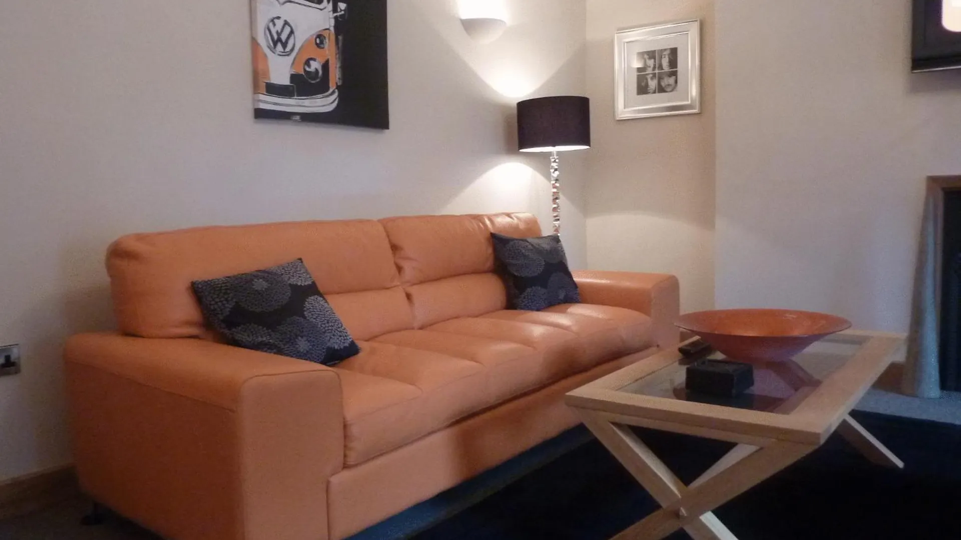 Hewlett Apartments Cheltenham