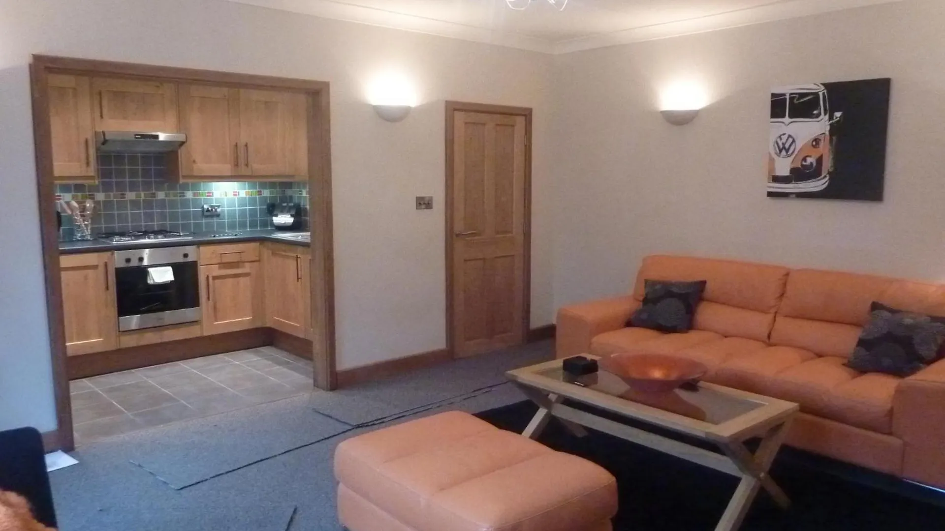 Hewlett Apartments Cheltenham